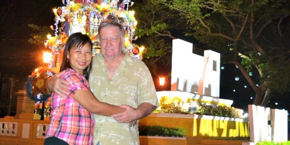 MY DAD AND A FILIPINA