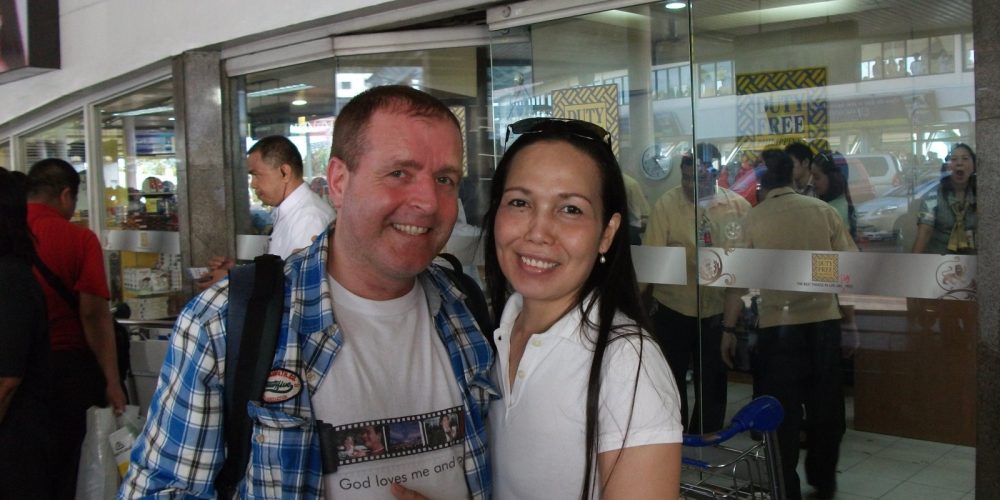 MEET A FILIPINA IN PERSON