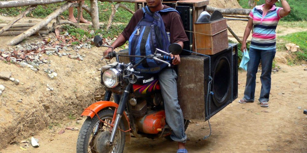AN EXPAT AND FURNITURE